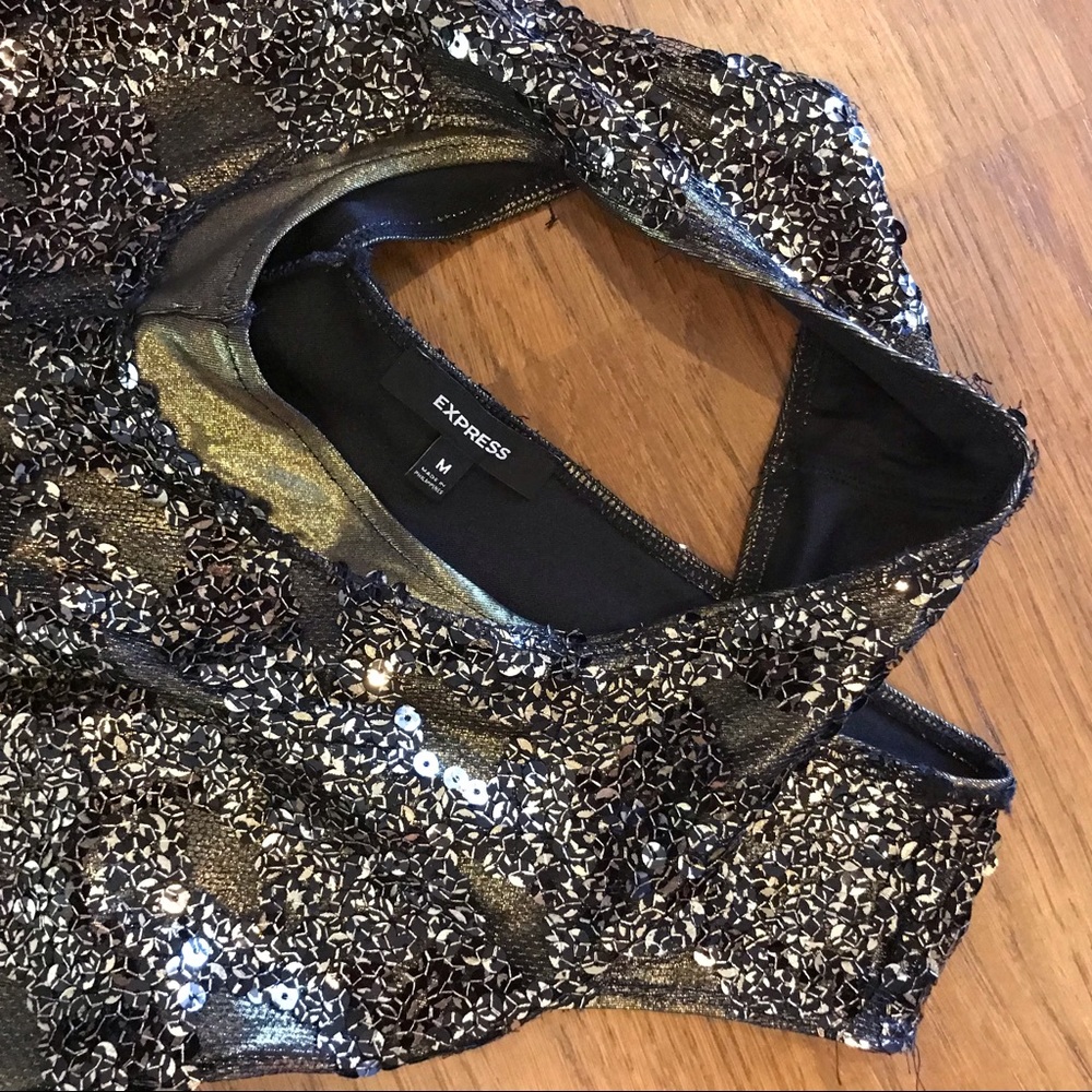 Express Mini Golden Sequin Dress ✨ - Picture 4 of 6